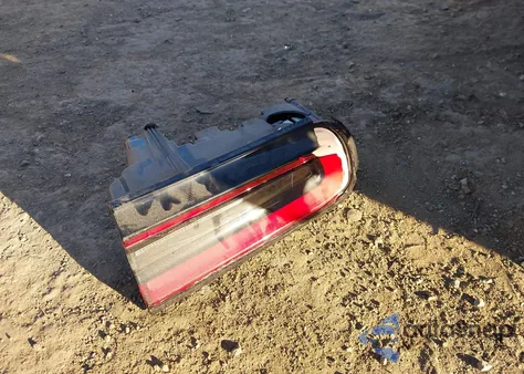 2015 Dodge Challenger R/T Scat Pack Shaker from USA, damaged, VIN 2C3CDZFJ8FH888365